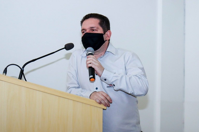 Diretor Geral da Câmara de Manhuaçu Carlos Henrique Cruz