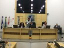 Câmara Municipal aprova projetos e aprecia prestação de contas do CAF