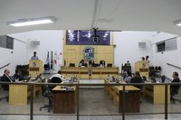 Câmara Municipal aprova projetos e discute demandas da população