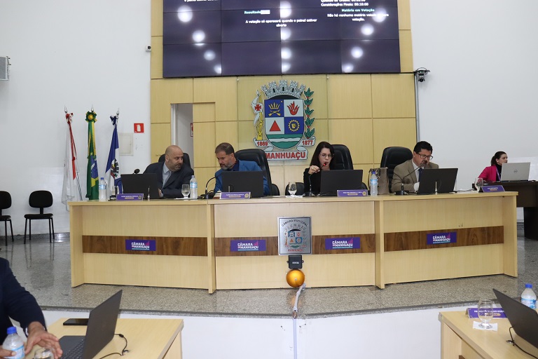 Câmara Municipal de Manhuaçu aprova repasses para entidades