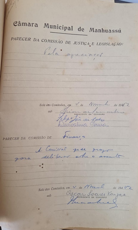 Câmara Municipal de Manhuaçu reencontra a sua história