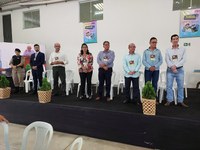 Câmara Municipal participa de inauguração da Cooxupé em Manhuaçu