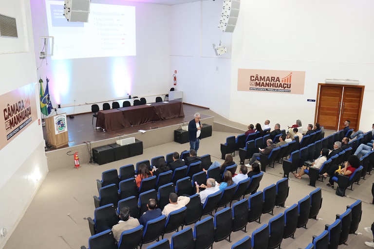 Câmara Municipal sedia 2º Encontro de Vereadores da Região do Caparaó 
