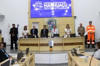 Nova mesa diretora da Câmara Municipal é empossada em sessão solene