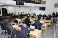 Poder legislativo aprova quatro projetos de lei em sessão ordinária