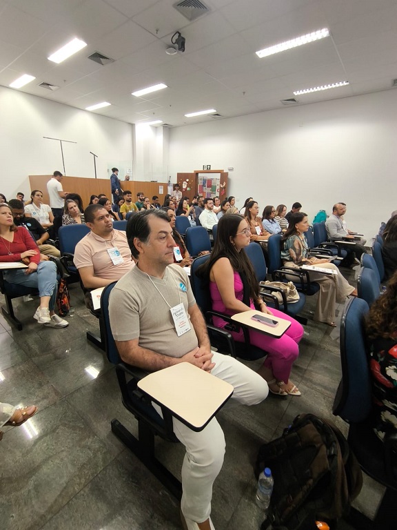 Poder legislativo busca a implantação do Programa Parlamento Jovem de Minas