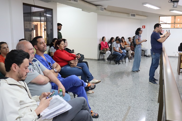 Poder legislativo de Manhuaçu aprecia prestação de contas da prefeitura