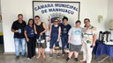 Usuários da Apae visitam a Câmara de Manhuaçu em campanha de conscientização